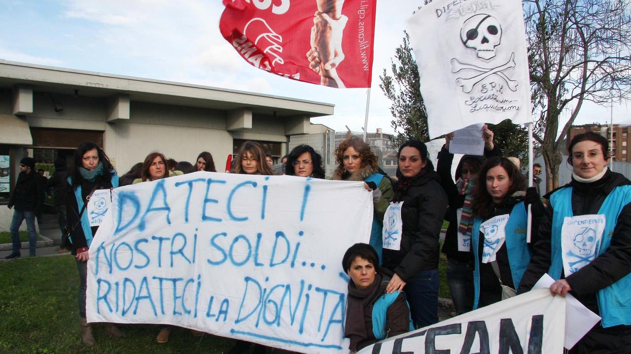 La protesta dei dipendenti Stefan nel 2013