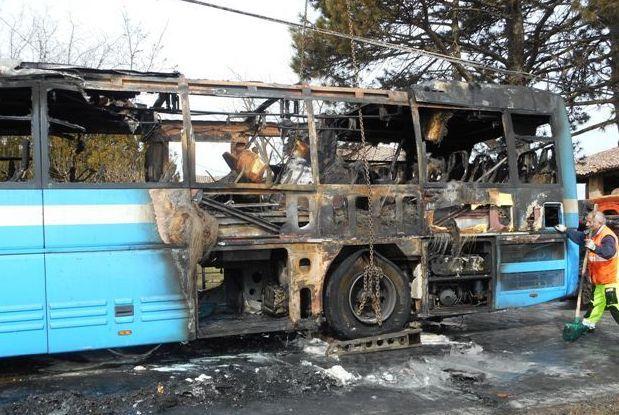 Ancora un guasto a un autobus di Seta 