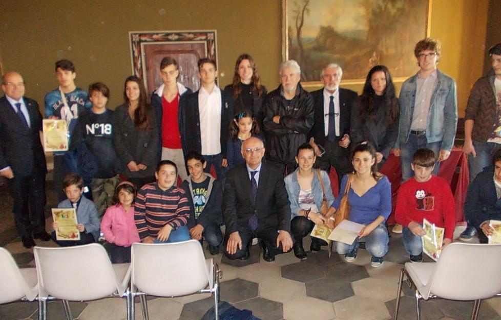 Borse di studio con il prefetto 
