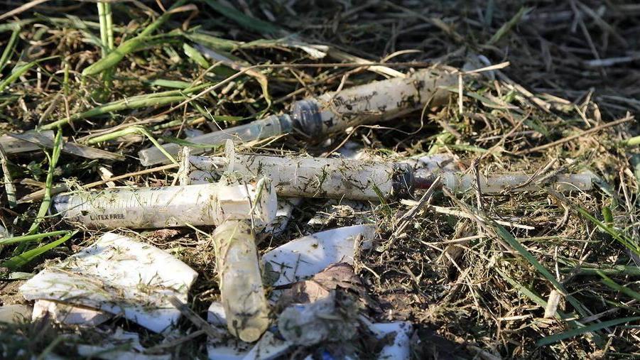 Asiu, solo 15 siringhe trovate in 3 mesi