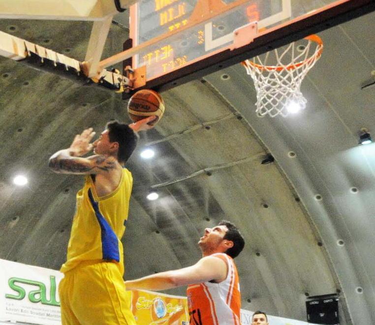 Basket Golfo ai playoff ma ritrova subito Siena 