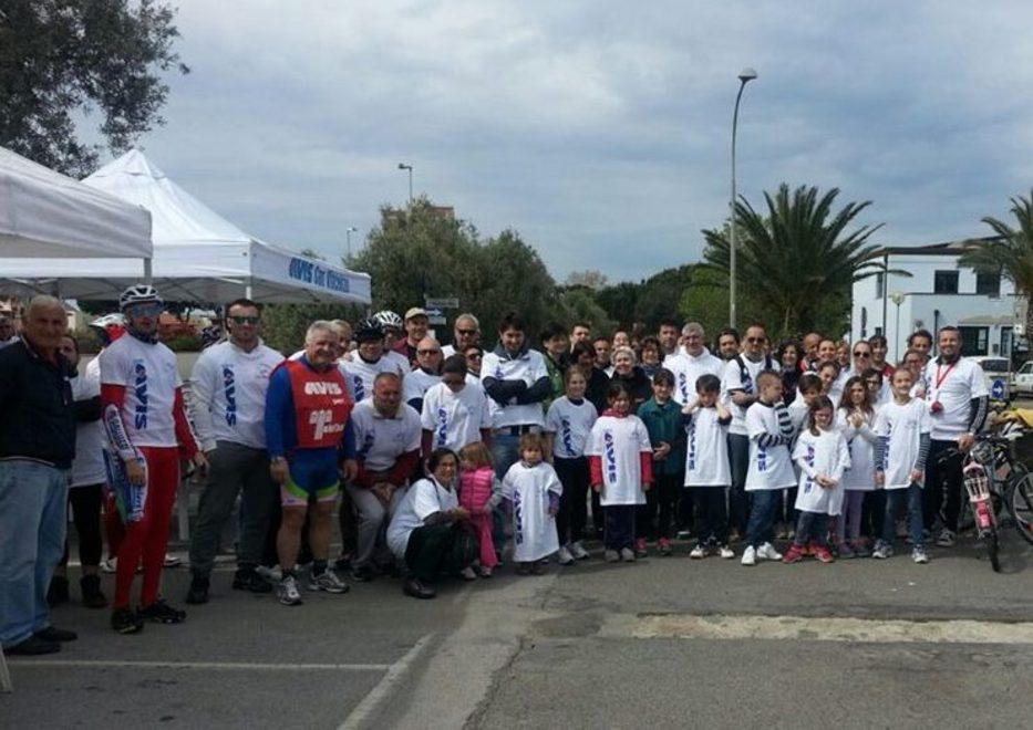 Squilli di campanelli un centinaio in bici per la pedalata Avis