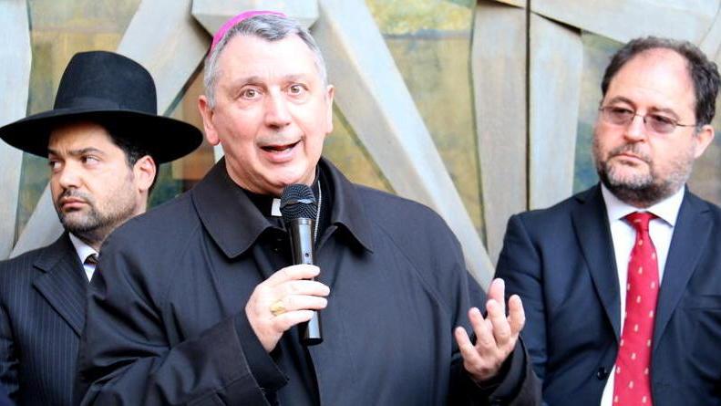 Il vescovo: «La Chiesa gli deve molto»
