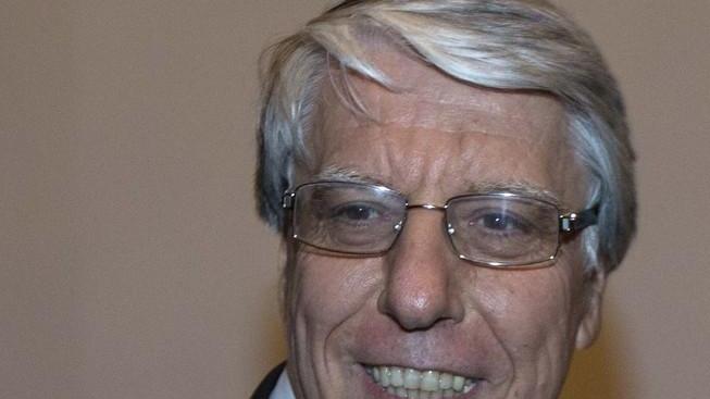 Liberazione: corone, libri e una “svista”