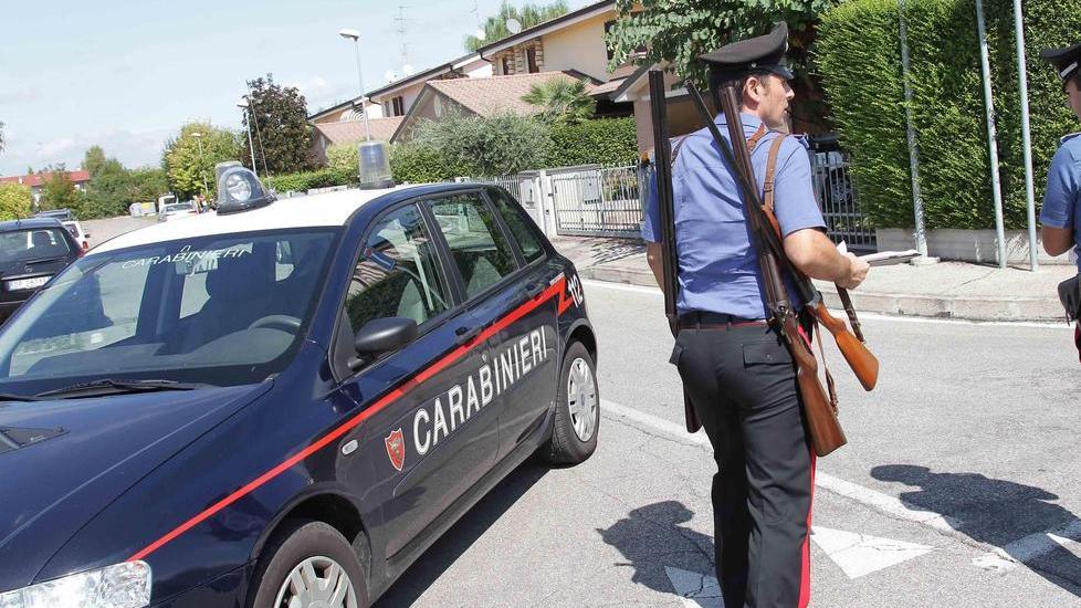 Armi clandestine e droga: in cella
