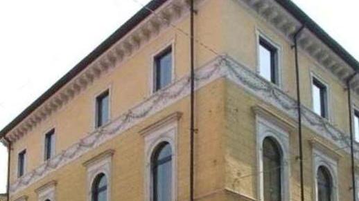 Massa Carrara, nessun futuro per i 16 dipendenti del call center dell'Isr