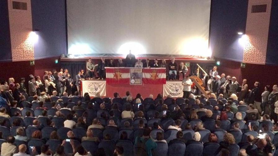 Salvini come una star in una Cecina blindata