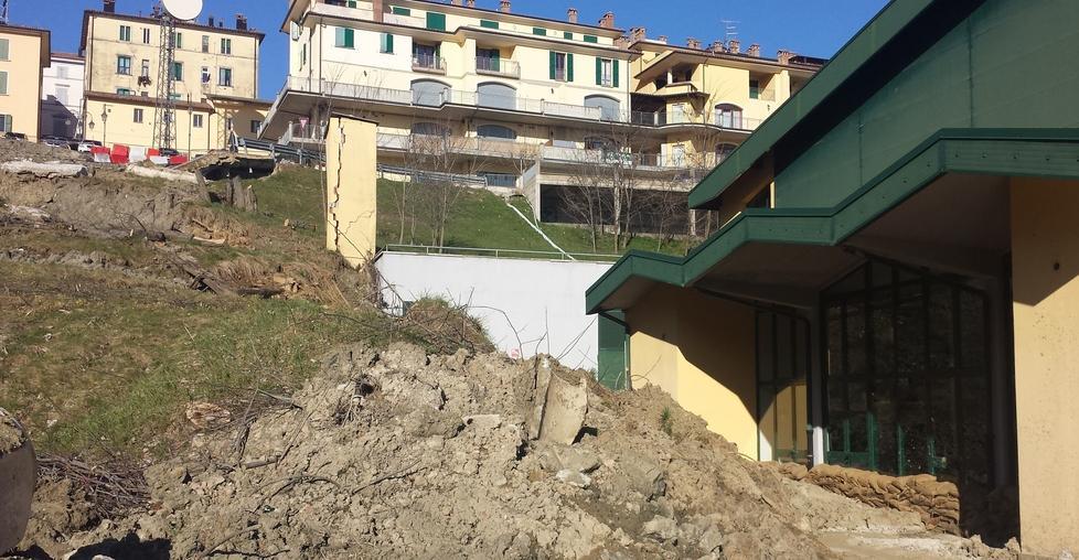 Zocca, la frana aumenta i danni 