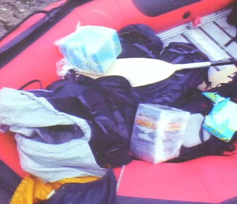 Prese panetto di cocaina da un gommone: assolto 