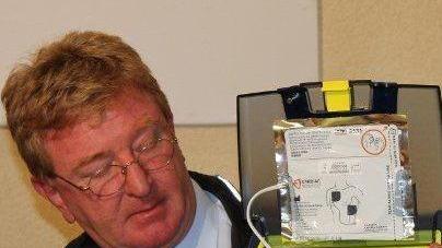 Defibrillatori, seimila hanno fatto il corso ma per il 118 non vale