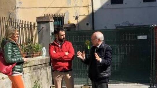 Altra isola ecologica e a piazzale S. Donato la telecamera