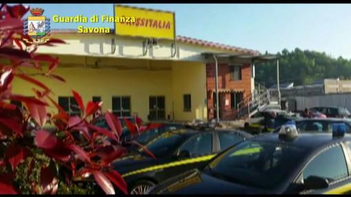 Indagine su pane e frode fiscale Il camionista non risponde al gip