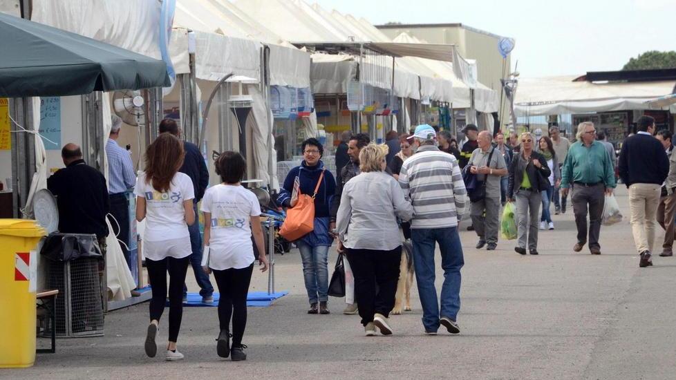 Fiera del Madonnino, è subito folla