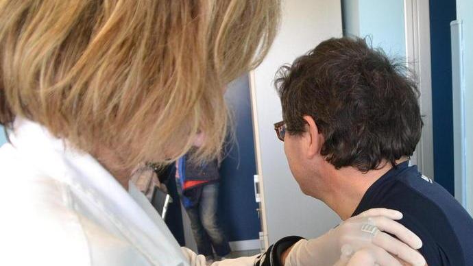 Appello dei medici «Sempre meglio rivolgersi a noi»
