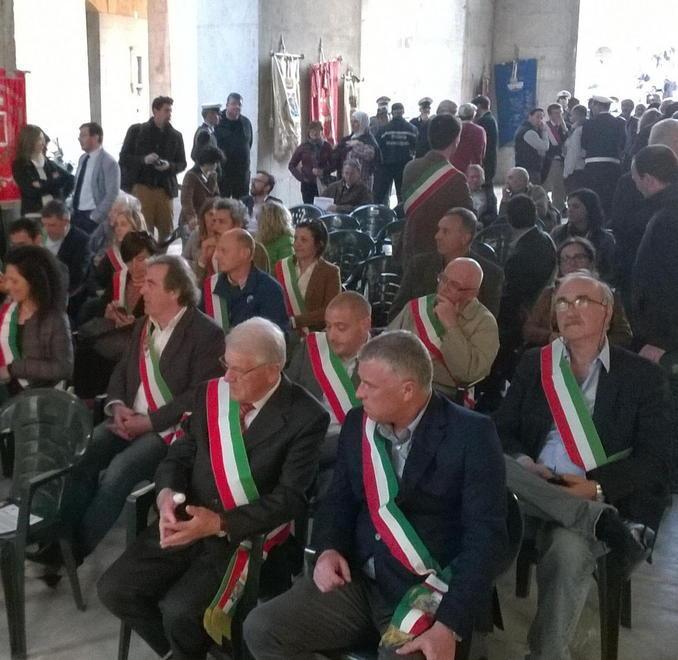 I sindaci: non lasciateci da soli 