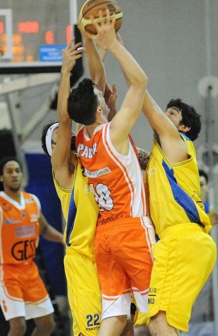 Via a playoff in salita con la Mens Sana Il coach: «Proviamoci» 