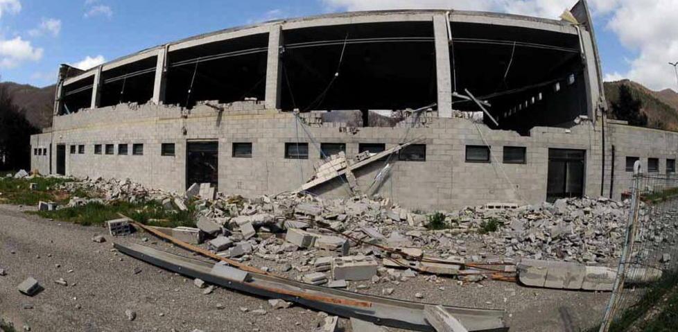 I genitori di Fivizzano: ridateci il Palazzetto dello sport 