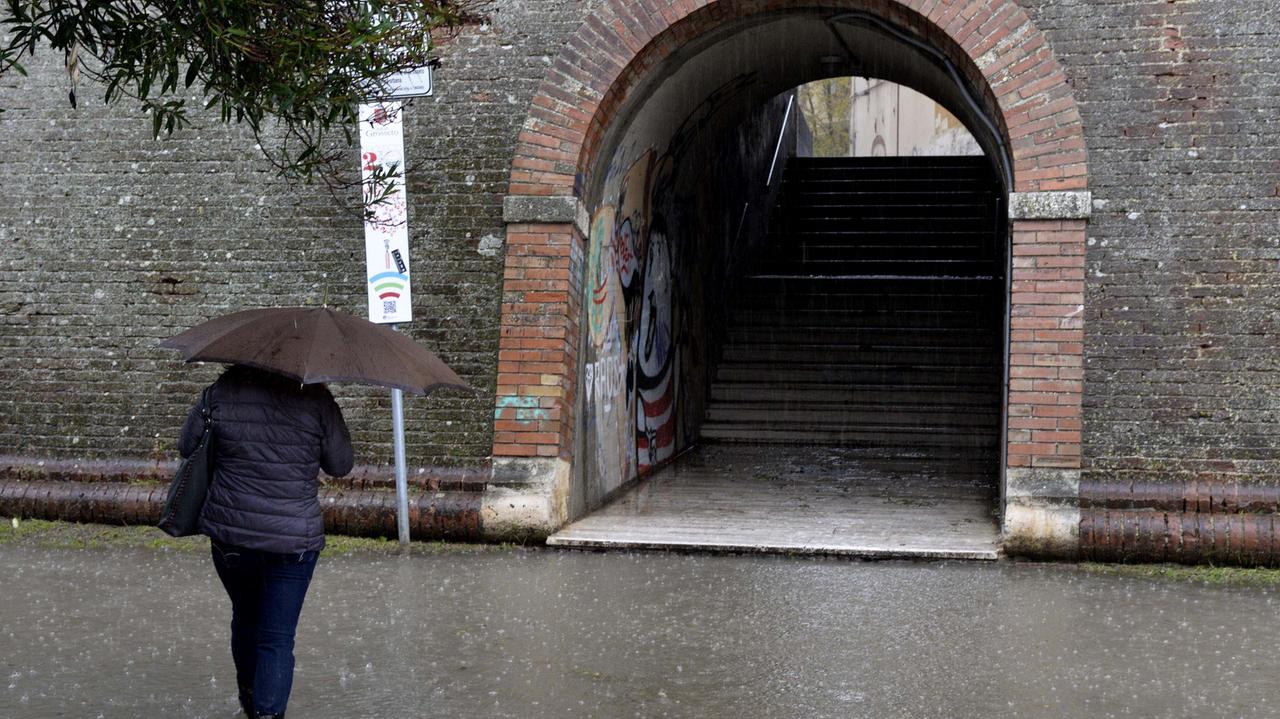 Allerta meteo: lunedì forti piogge e fiumi a rischio