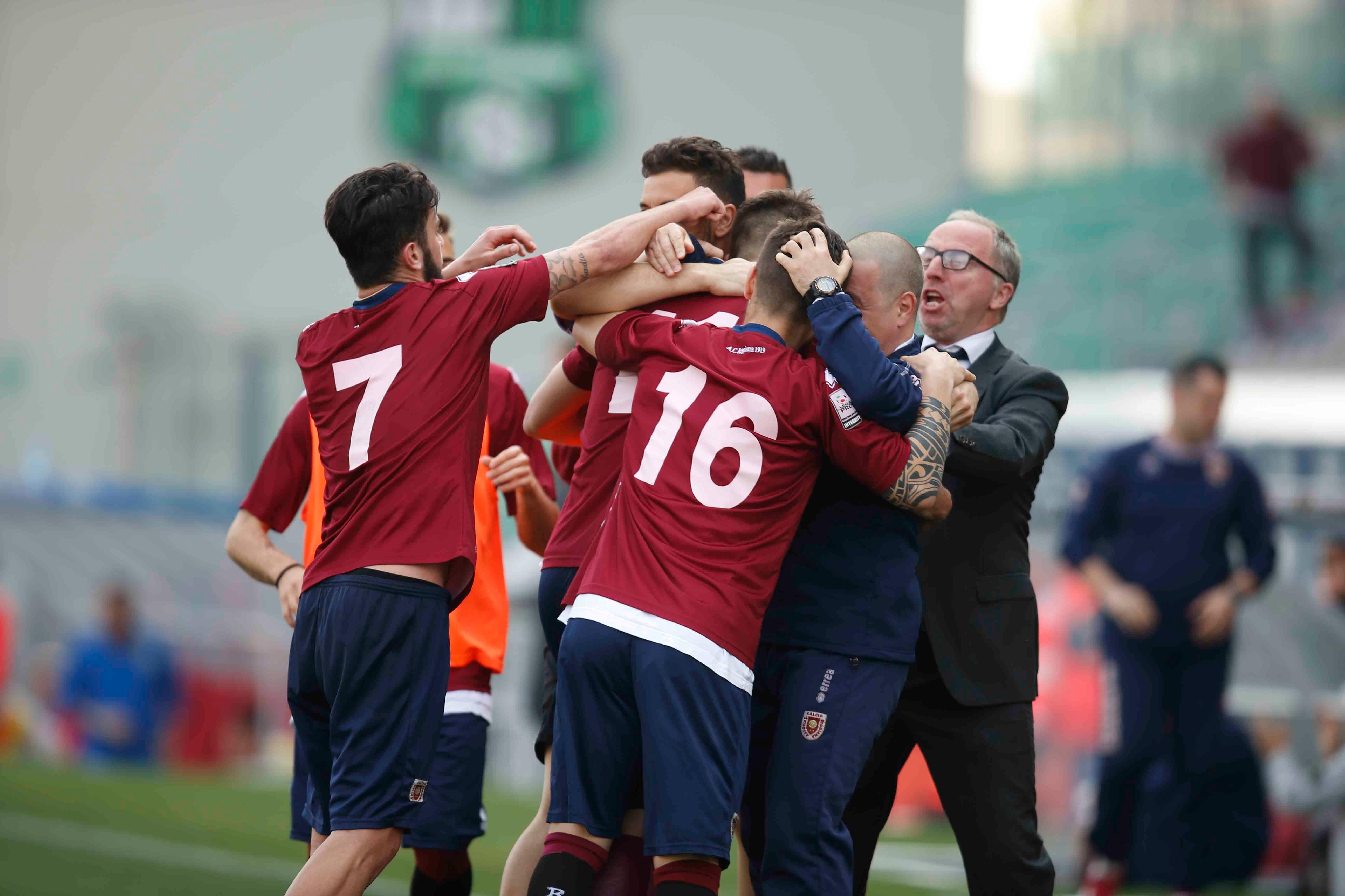 La Reggiana segna tre gol in 11 minuti: rimontato e battuto il San Marino