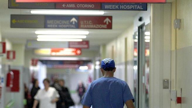 “Regali” per circa 60mila euro dal direttore ai dipendenti Asl