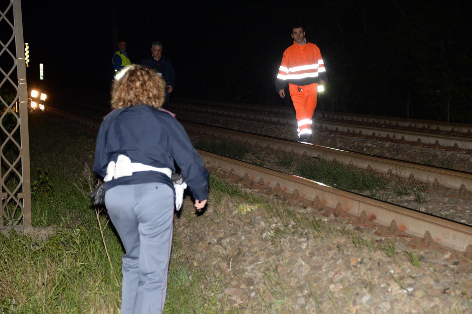 Un uomo di 40 anni travolto e ucciso dal treno 