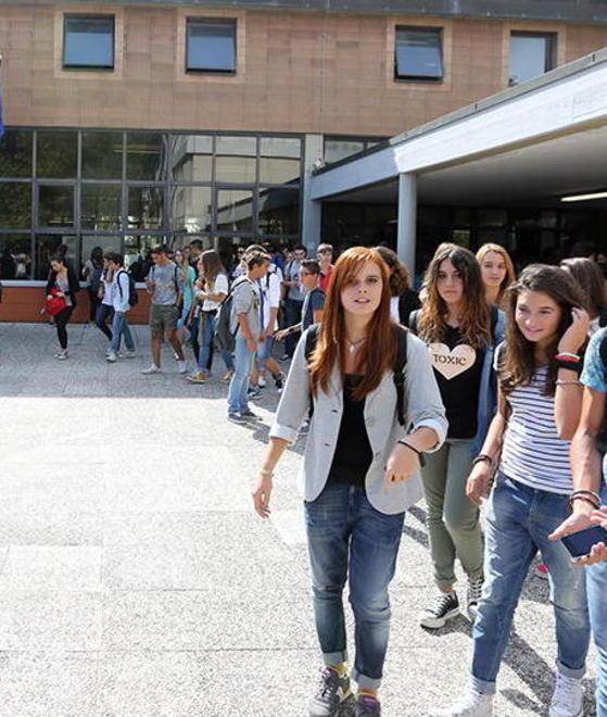 I professori “occupano” la scuola per protestare contro la riforma 