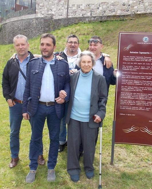 Commozione per la vedova Caponnetto