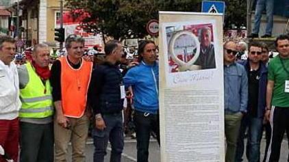 Un minuto di silenzio in memoria di Mazzi Poi il via alla corsa