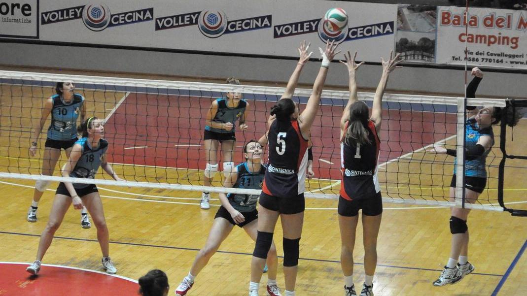 Una partita del volley Riotorto (foto Falorni)
