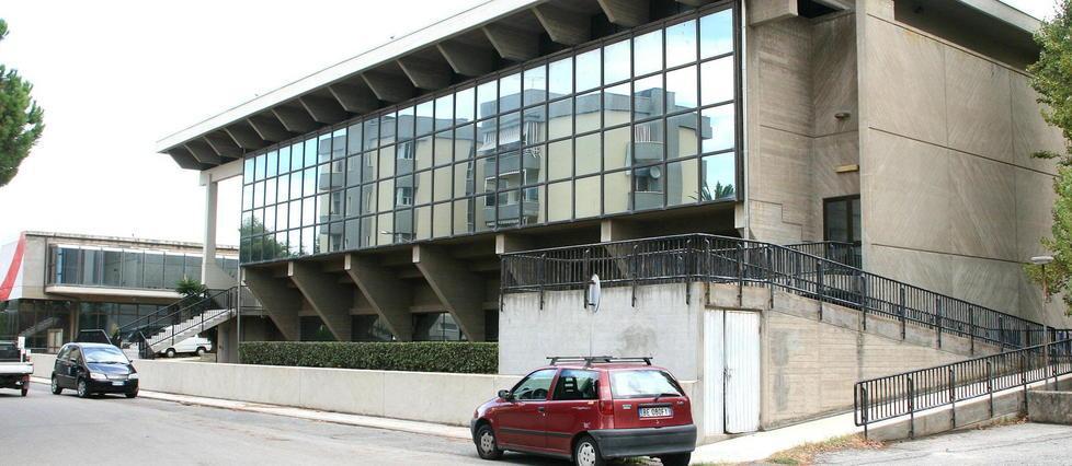 Chiude il palazzetto lavori per 600mila euro 