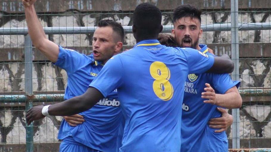 LE PAGELLE DI LUCA SANTONI