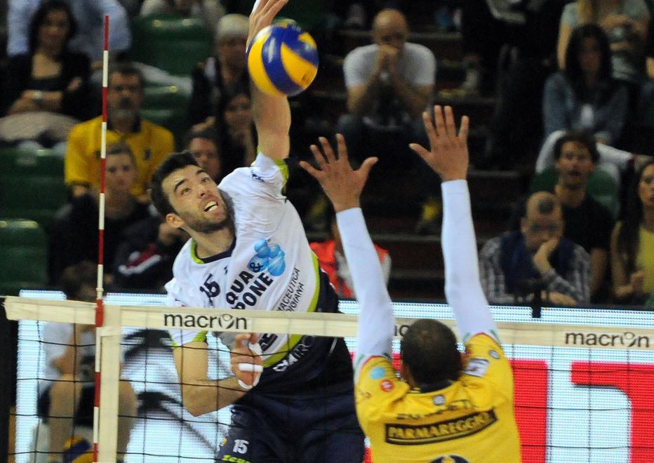 Domani a Frosinone l’appuntamento dei gialloblù con la storia