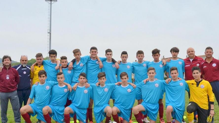 I Giovanissimi dei Giovani Calciatori Monsummano campioni provinciali 2014-15