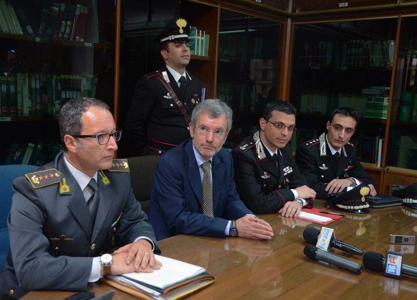 La conferenza stampa alla Procura di Oristano dopo gli arresti (foto Francesco Pinna)