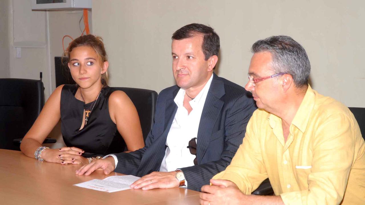 Francesca Benassi e Alessandro Benigni con l’ex assessore Paolo Magnanensi
