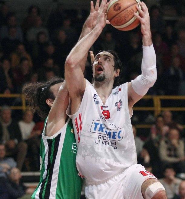 Tramec questa sera con le spalle al muro A Lecco si gioca tutto 