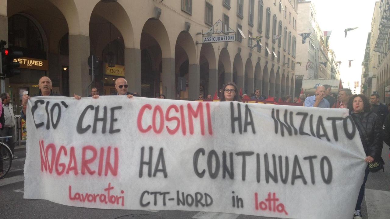 Sciopero dei bus: sfila in centro la protesta dei lavoratori Ctt