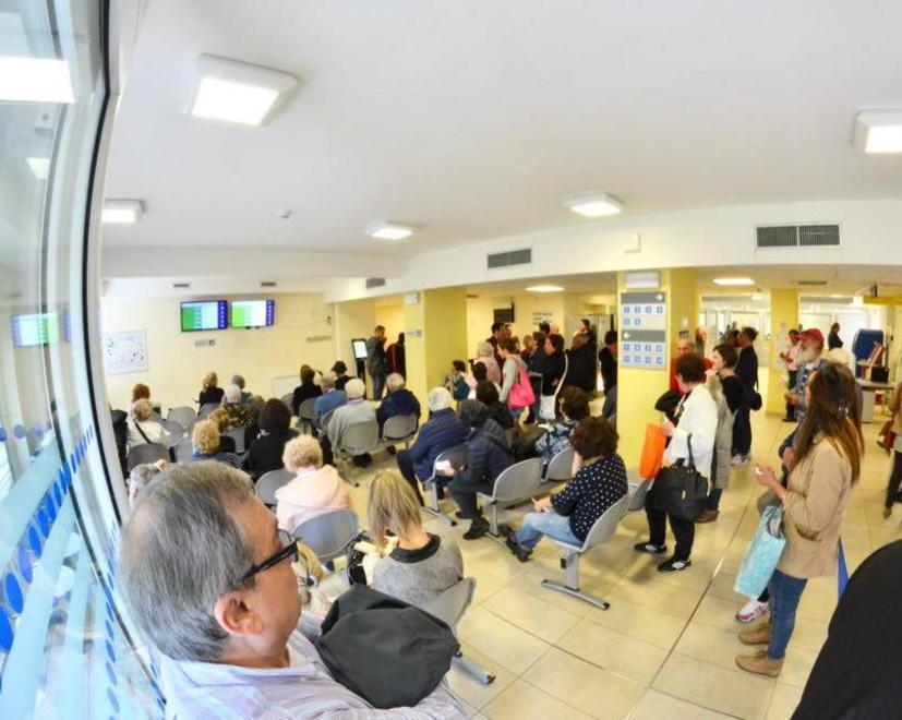 Caos al Cup, quattro ore per l’esame del sangue 