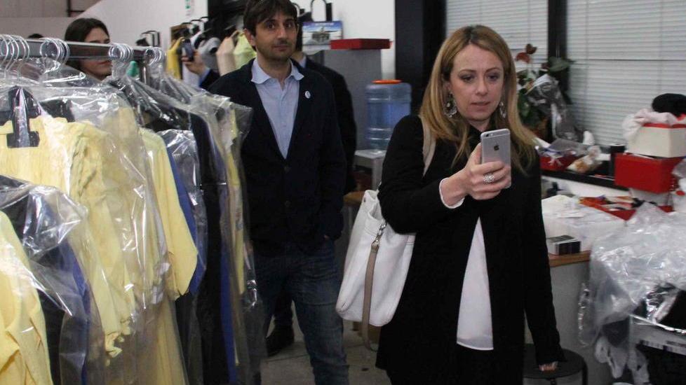 Il blitz nella confezione cinese lo fa Meloni