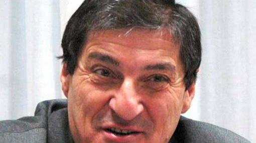 Cartelli con le storie dei caduti