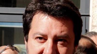 Salvini a Tirrenia, sul web già annunciate contestazioni