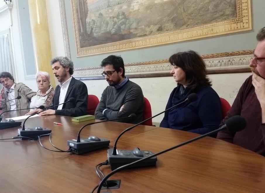 Un lavoro con una coop invece dei contributi sociali