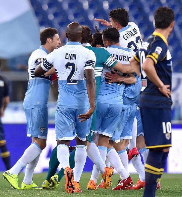 Lazio a mille, il Parma saluta la A 