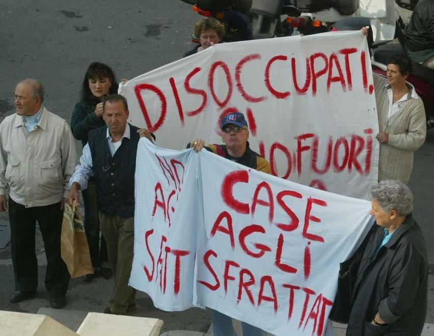 Contributi fino a 3.100 euro alle famiglie per pagare l’affitto 