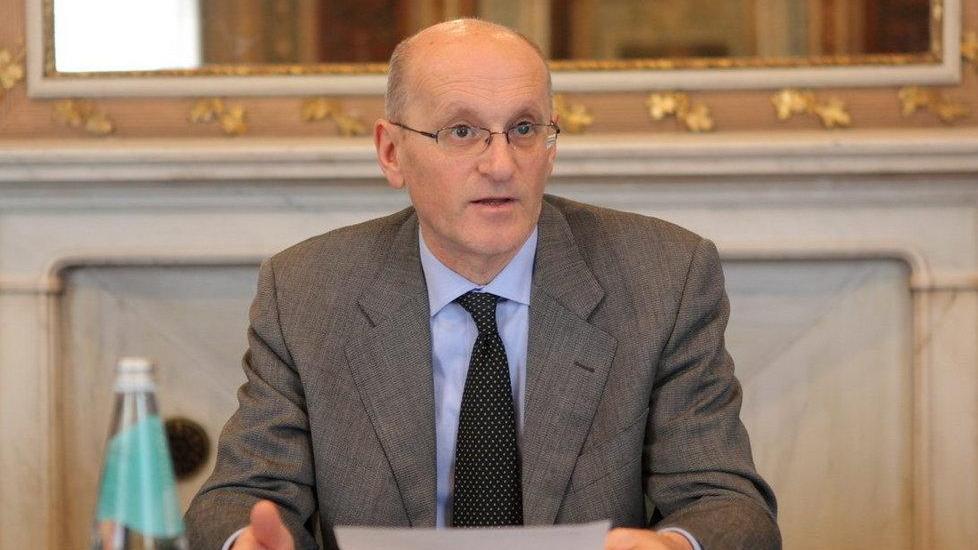Armistizio in Fondazione Crmo tra Landi e il consiglio