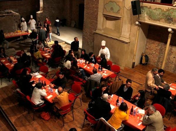 A cena nel Teatro Sociale 