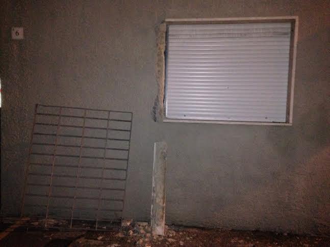 L'ingresso smurato del circolo Arci La Cigna 