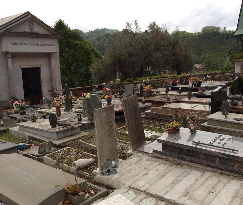 Torna in parte agibile il cimitero di Corsena 