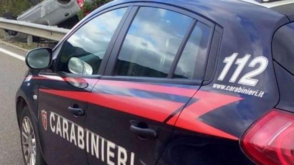 Ubriaco dai carabinieri: multa di 103 euro