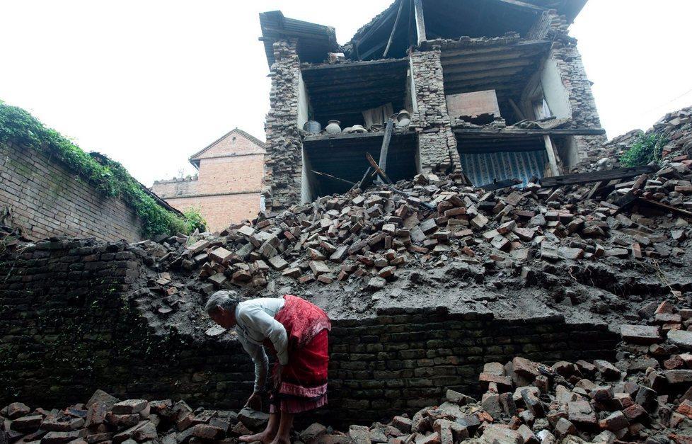 Il Cai Castelnuovo corre in aiuto del Nepal